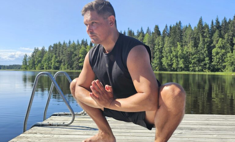 IKÄÄNTYMINEN JA LIIKKUVUUS